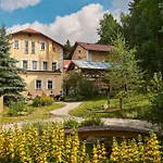 Boutique Swisshouse 4*