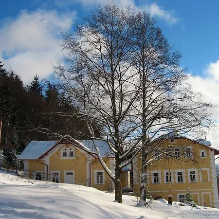 Boutique Swisshouse 4*