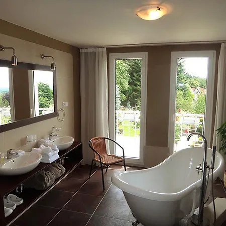 Boutique Swisshouse 4*