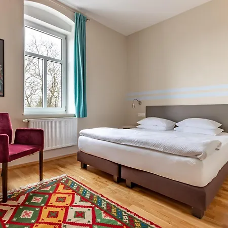 Hotel Boutique Swisshouse 4*